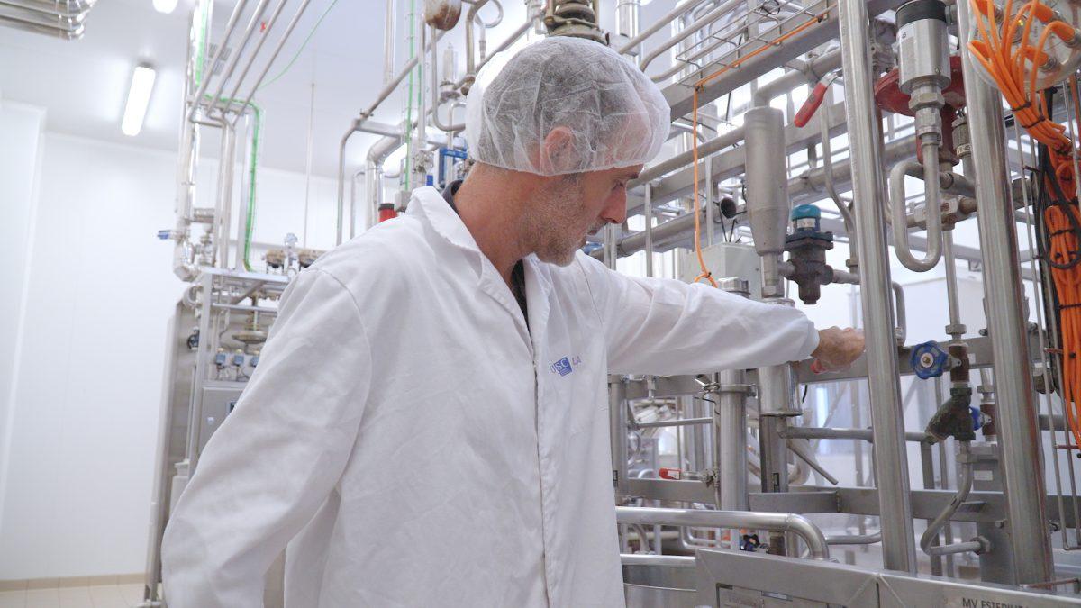 A Aula de Produtos Lácteos conta cunha planta piloto de case 2.000 metros cadrados